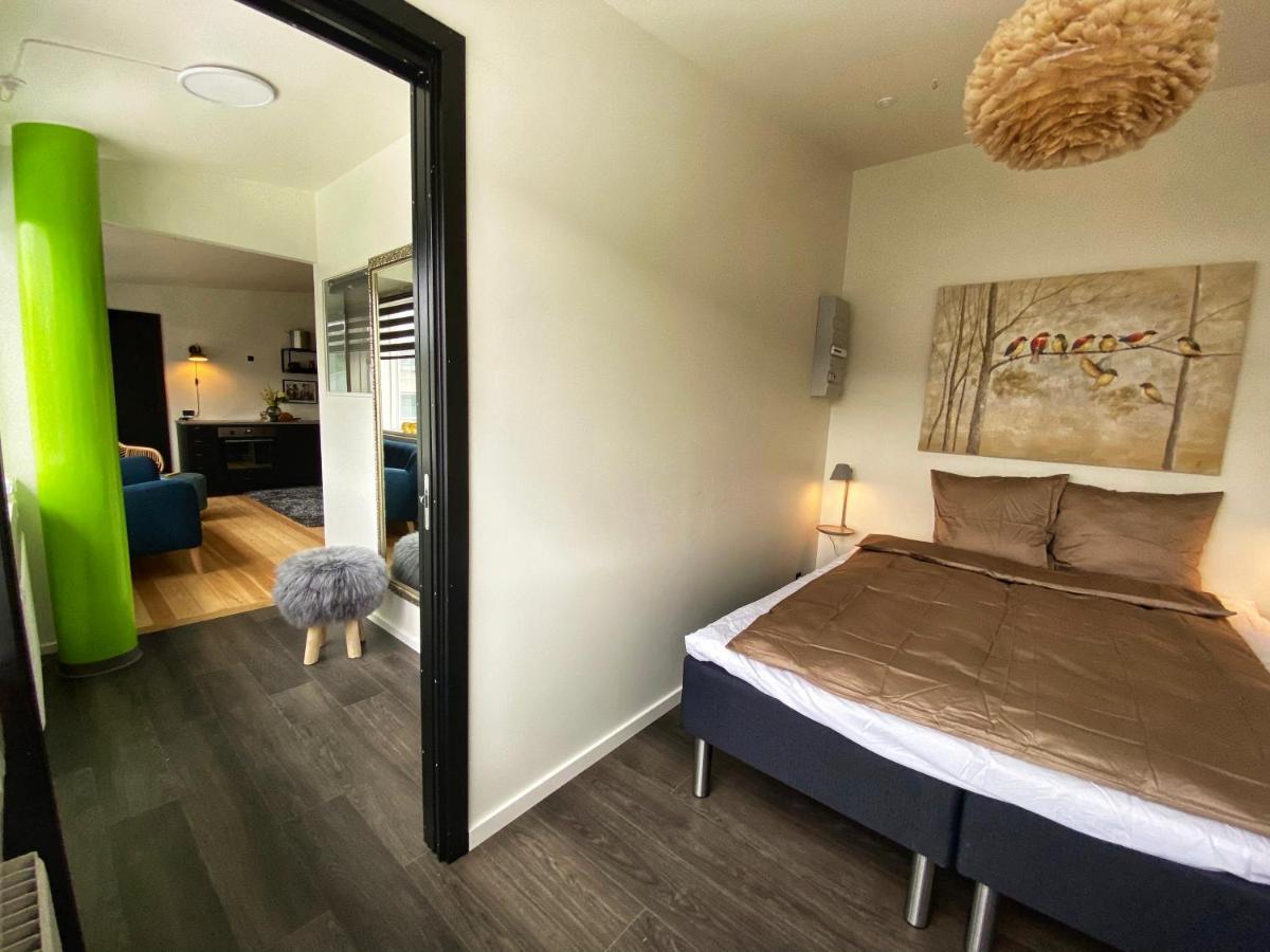 Broncks Apartment 2 - Modern 2-Bedroom In The Heart Of Tórshavn Extérieur photo