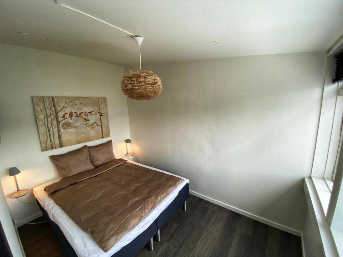 Broncks Apartment 2 - Modern 2-Bedroom In The Heart Of Tórshavn Extérieur photo