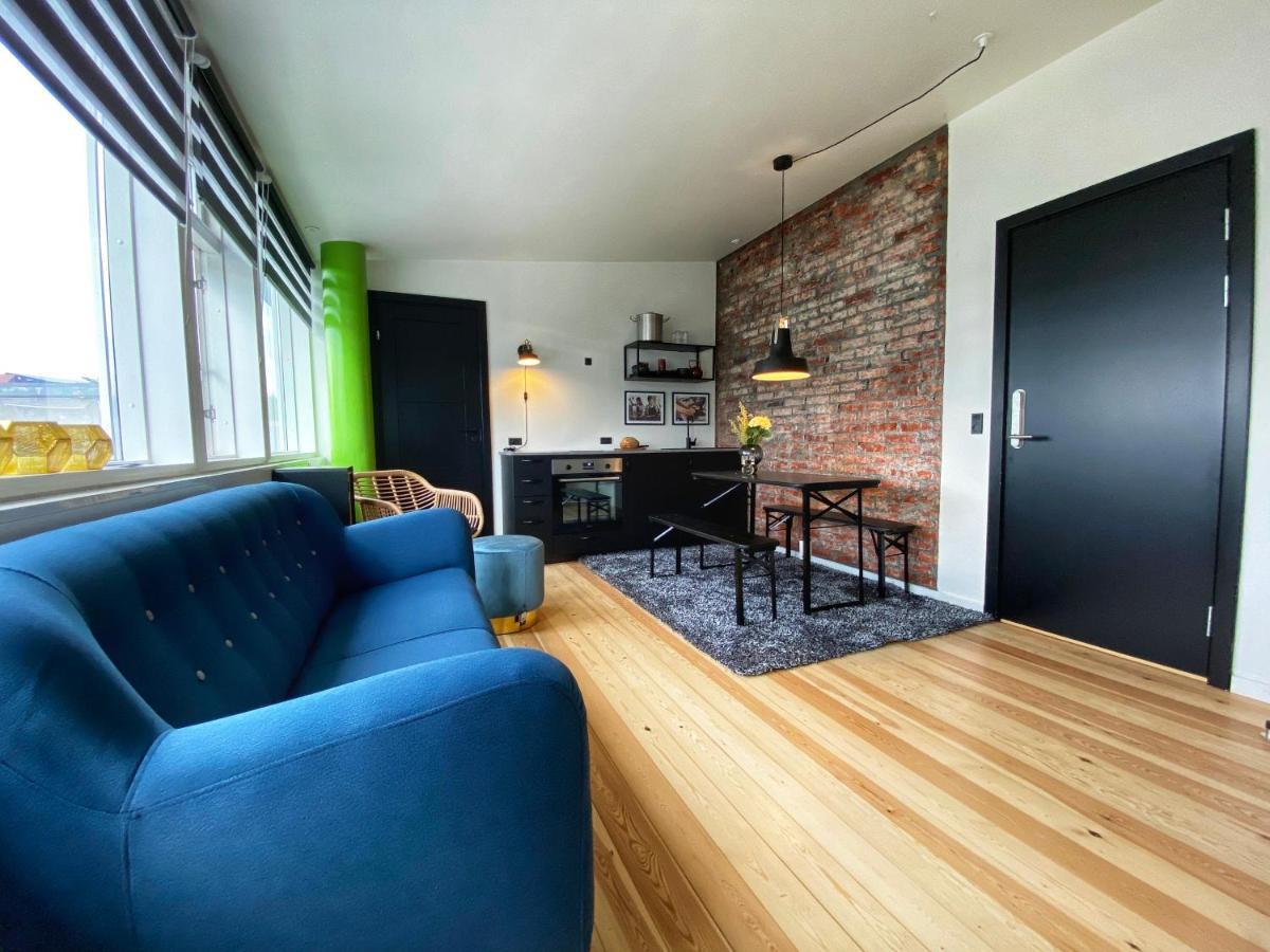 Broncks Apartment 2 - Modern 2-Bedroom In The Heart Of Tórshavn Extérieur photo