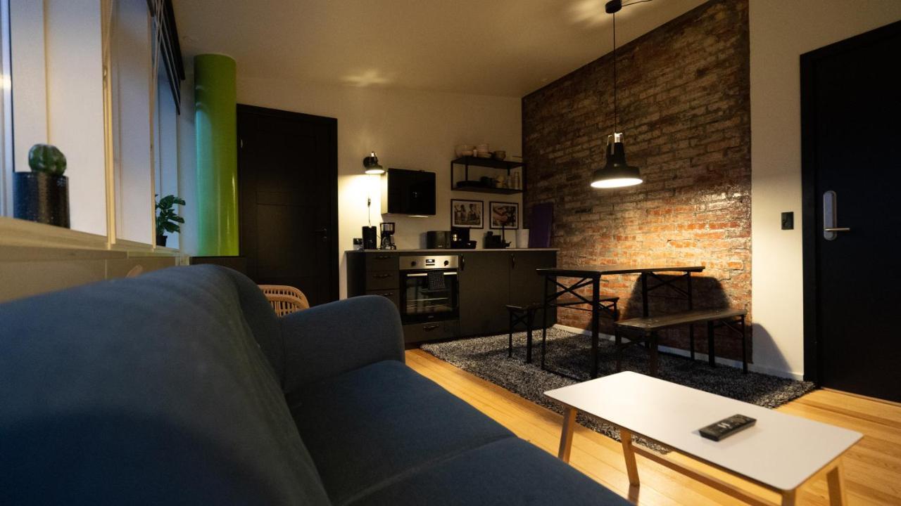Broncks Apartment 2 - Modern 2-Bedroom In The Heart Of Tórshavn Extérieur photo