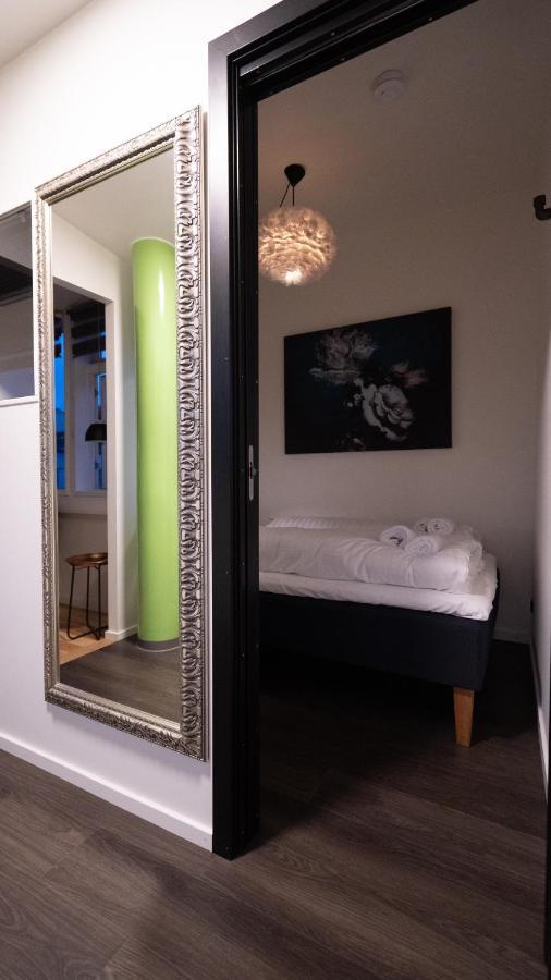Broncks Apartment 2 - Modern 2-Bedroom In The Heart Of Tórshavn Extérieur photo
